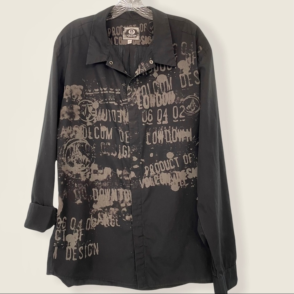 Volcom Long Sleeve Snap Front Graphic Dye Shirt, L​​​​​​​​​​​​